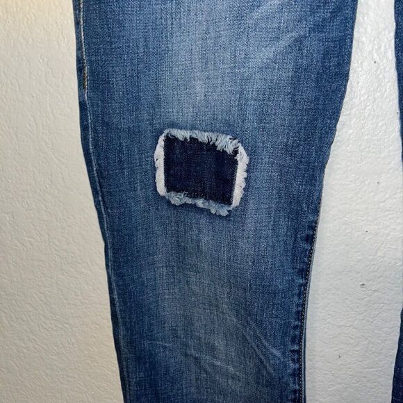 Womens Cabi Size 4 Jeans Style #5308 Slim Boyfriend Patchwork Jeans - Picture 4 of 12